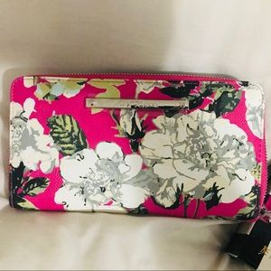 NWT BETSEY JOHNSON PINK FLORAL WALLET